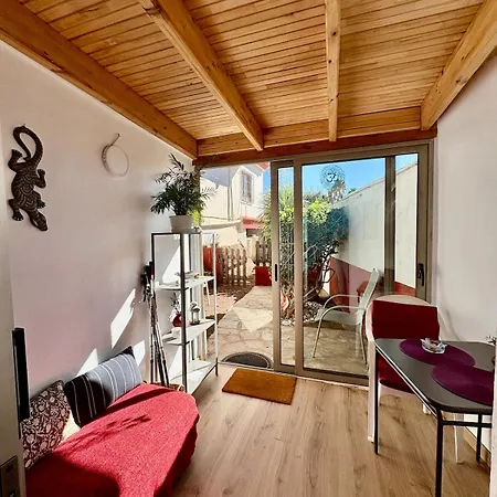 Entre Jardines Apartment